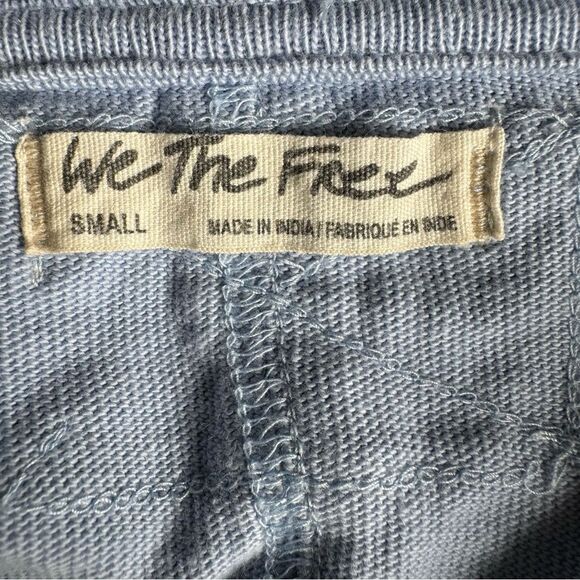 Free People We the Free Oversized Light Blue Top with Blousy Sleeves Size S - Picture 3 of 5